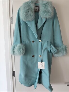 Monaveen coat with fur